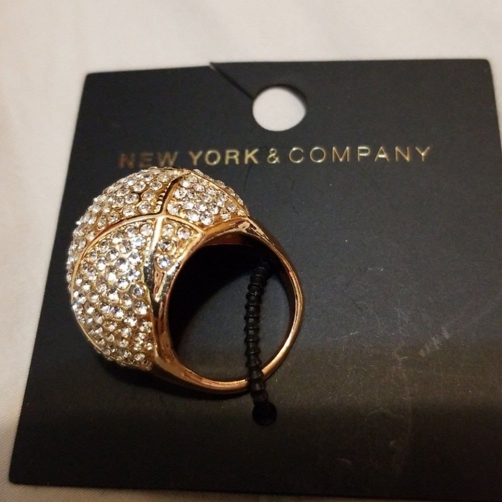 New York & Company gold tone ring - Picture 1 of 3